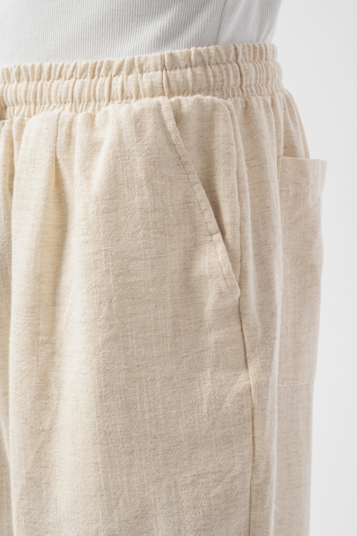 Linen Pleated Ecru Trousers