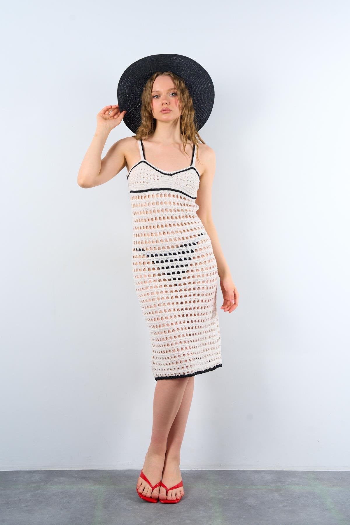 Sienna Knit Dress Cream QU-TE231015