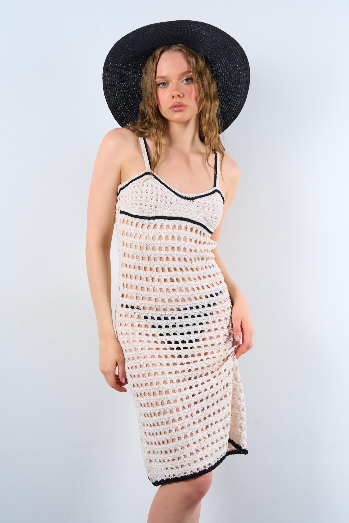 Sienna Knit Dress Cream QU-TE231015
