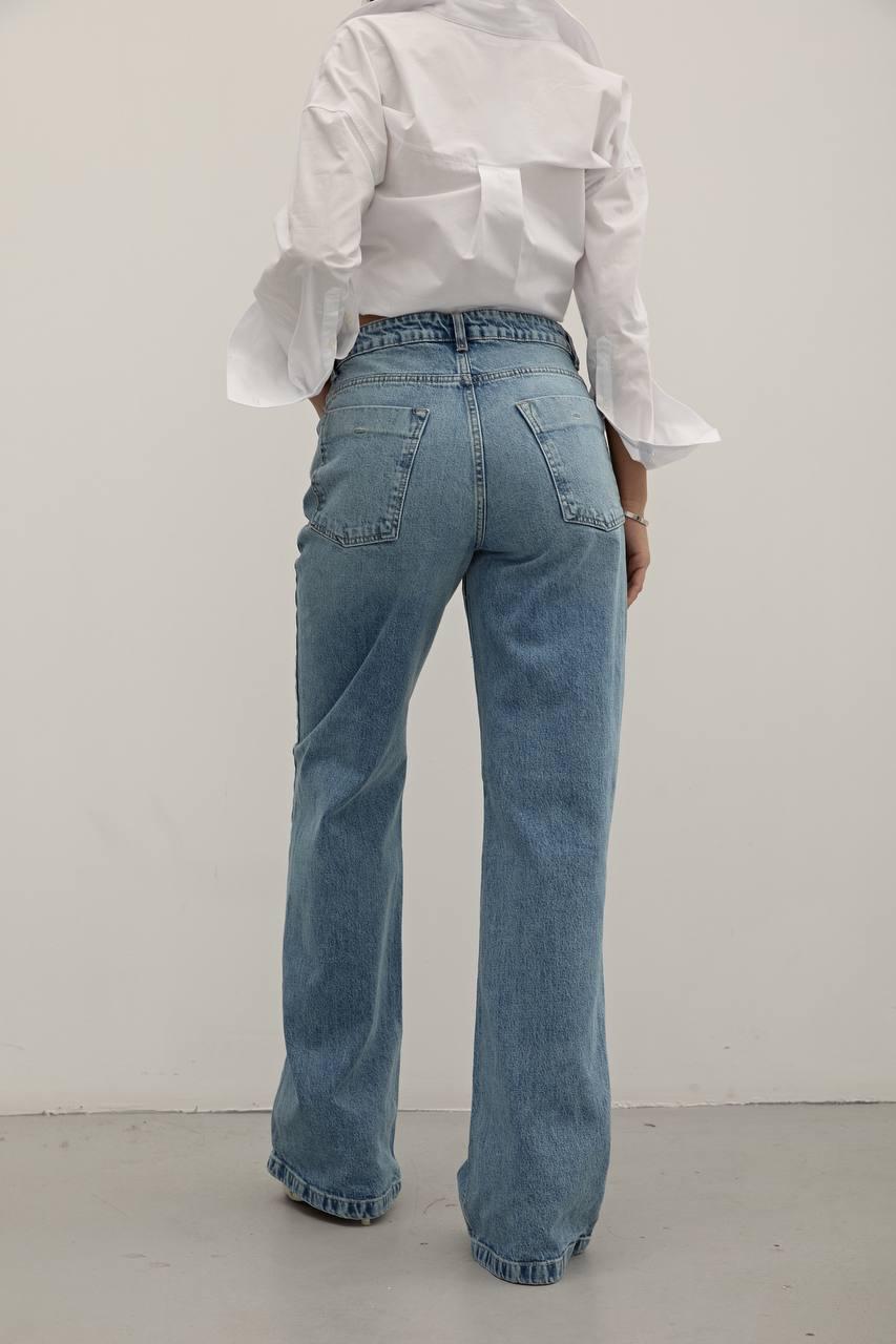 Wide Leg Blue Jean
