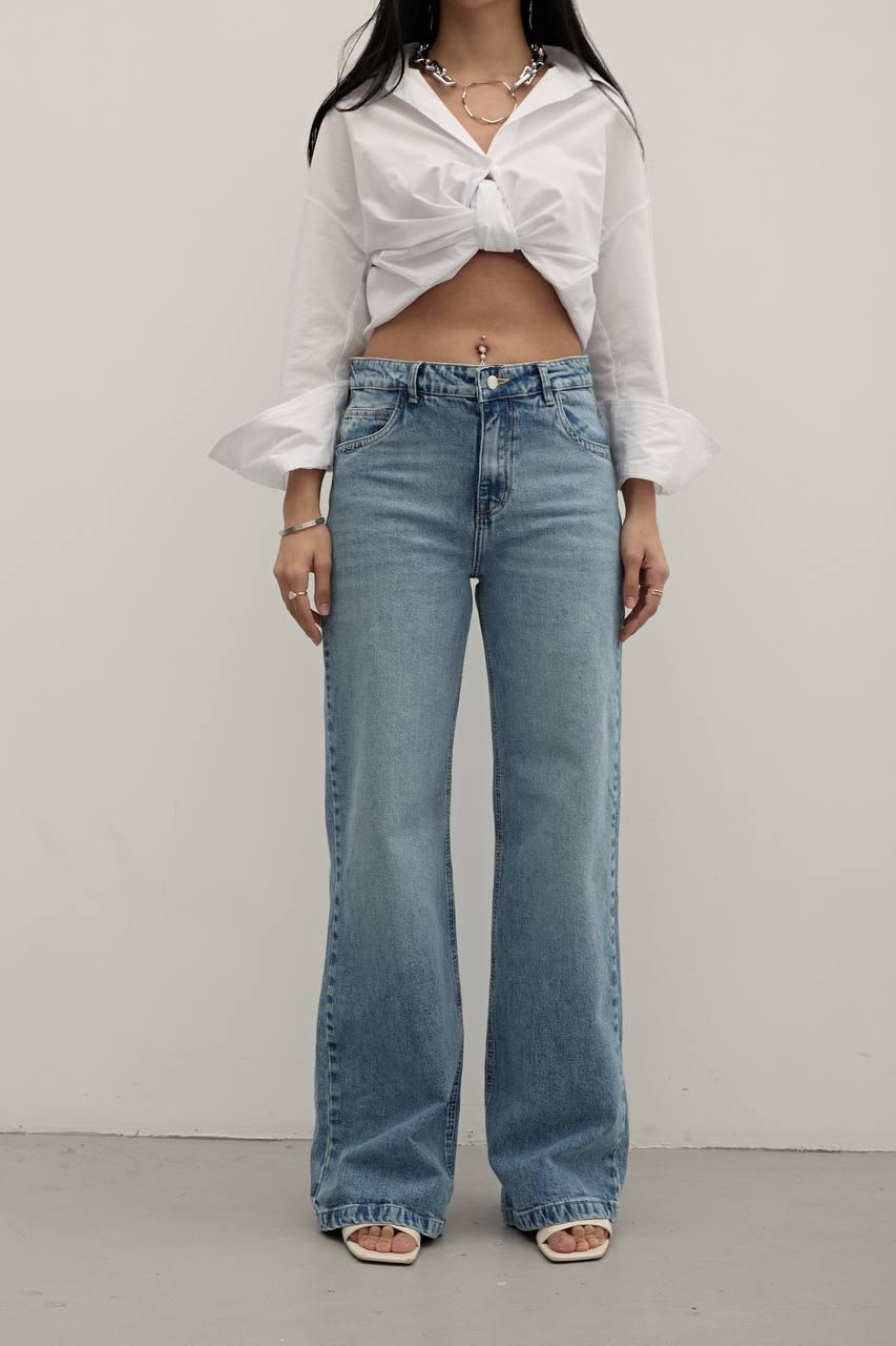 Wide Leg Blue Jean