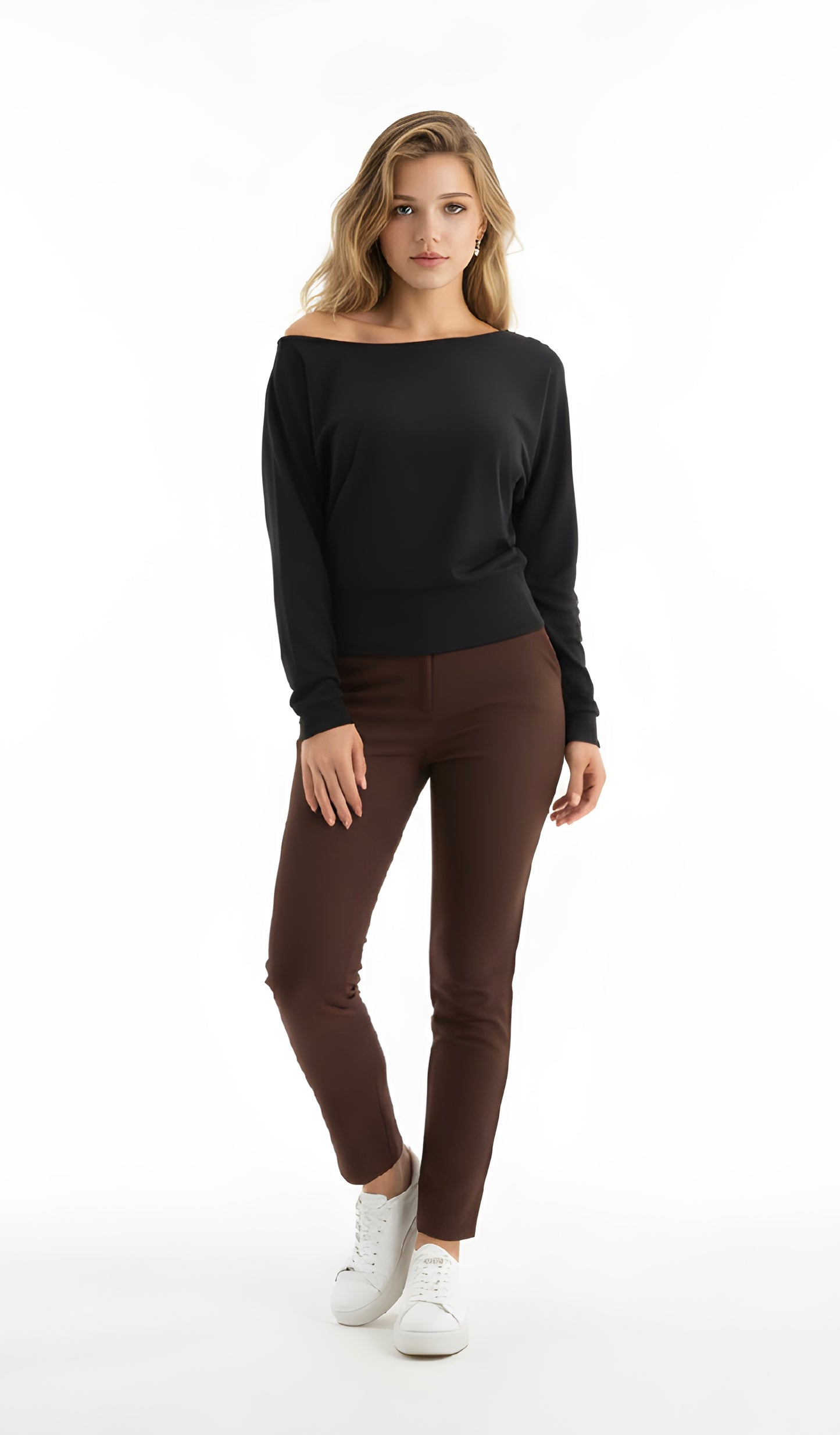 Siyah Kayık Yaka Bluz