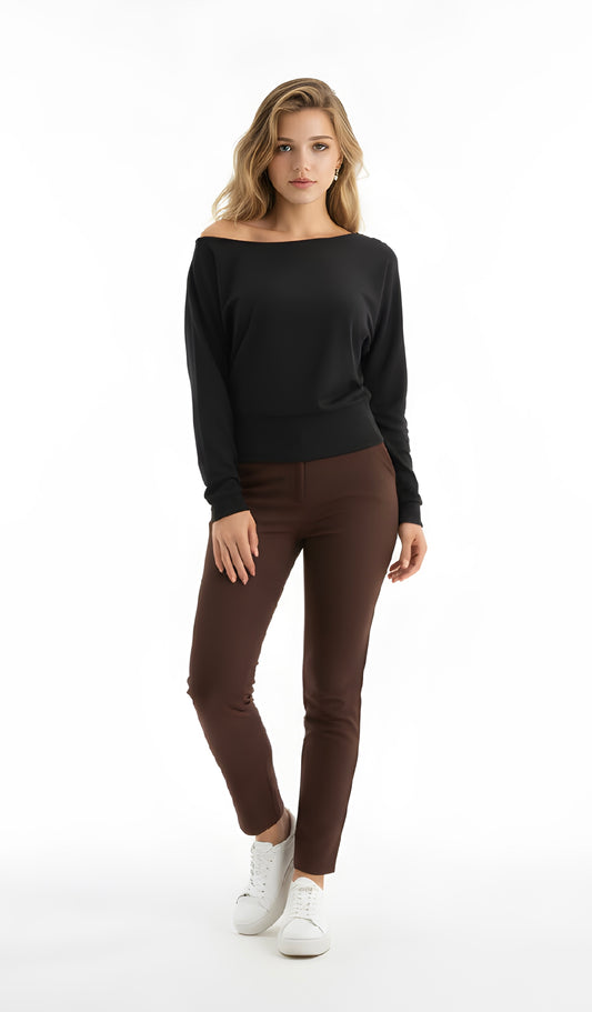 Siyah Kayık Yaka Bluz