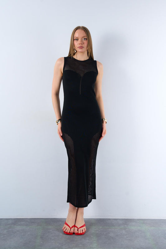 Sculpted Noir Knit Dress QU-TE241040