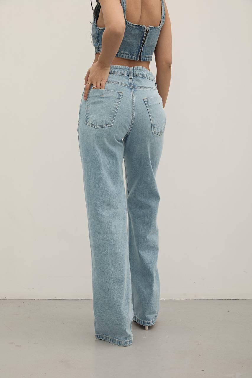 Wide Leg Blue Jean